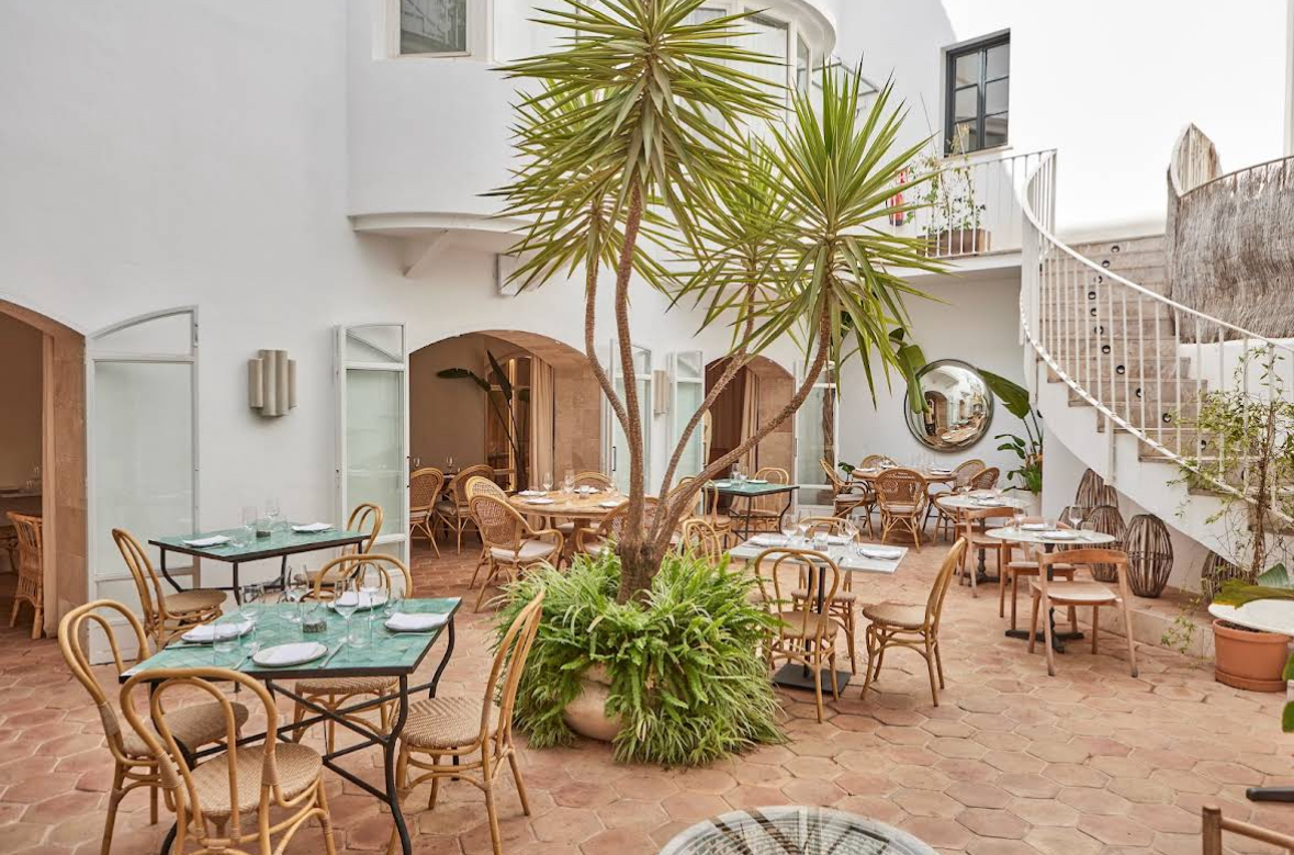 PURO Hotel